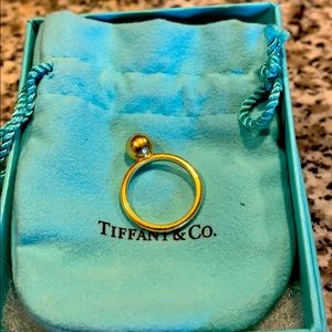 Tiffany & Co. 18k Ball Ring size 7